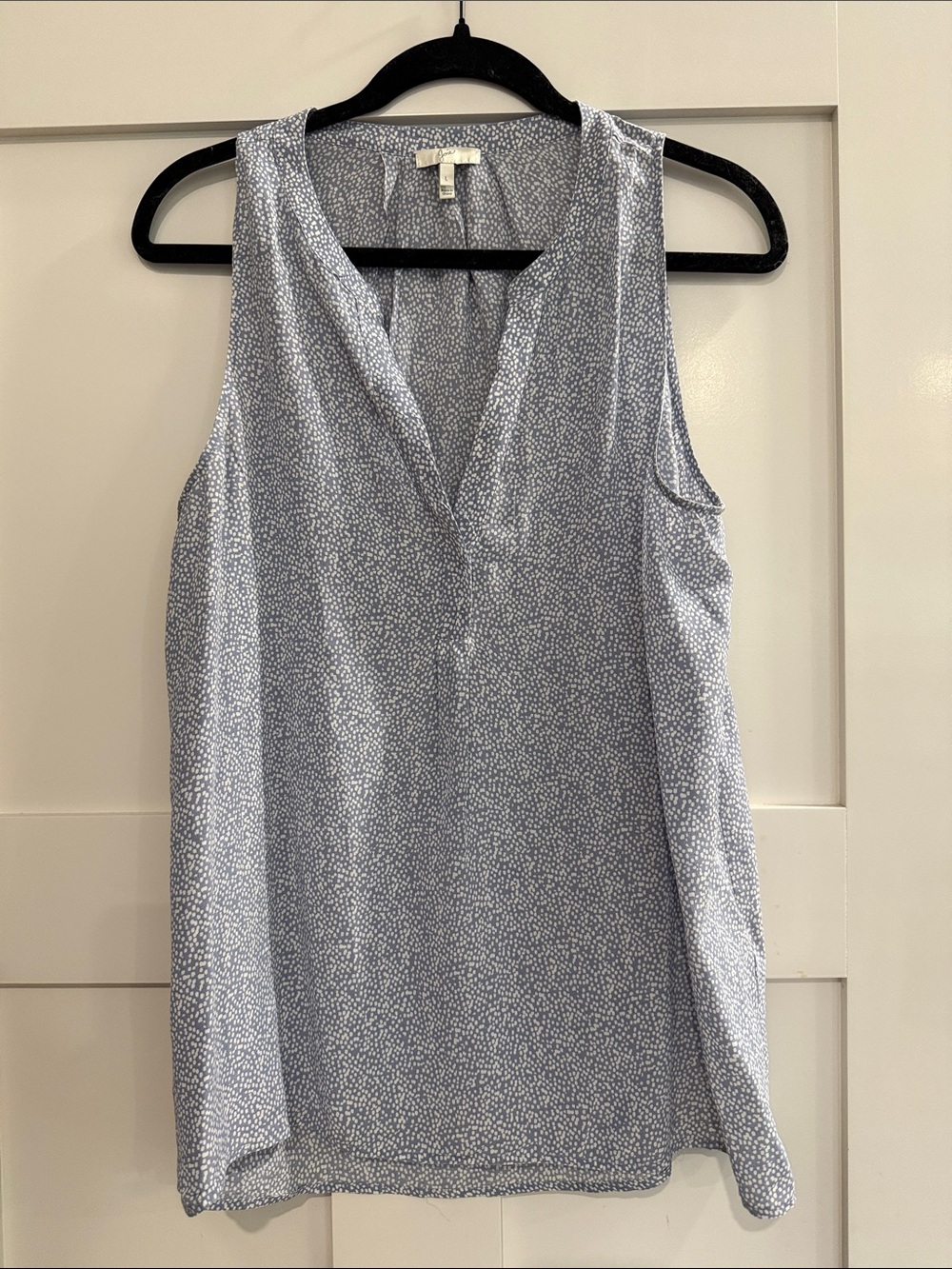 Joie Light Blue Sleeveless V-Neck Women's Top - Size Large